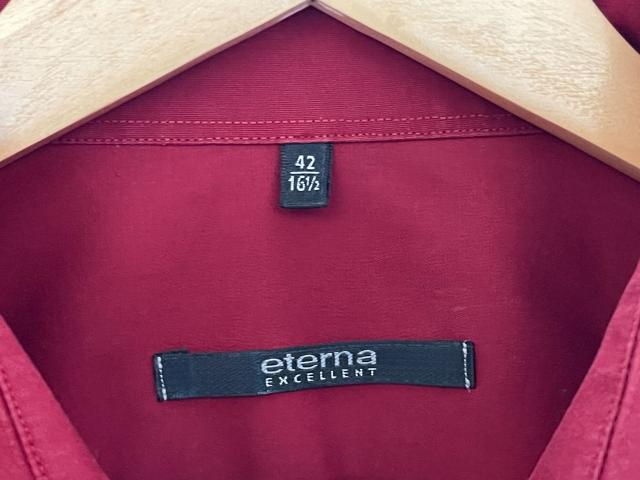 FILED - 18 December 2025, /munich: The label of German Shirt manufacturer Eterna is pictured on a men's shirt. Eterna, one of Germany's best-known shirt and blouse manufacturers, is to close after 163 years. Photo: Carsten Hoefer/dpa
