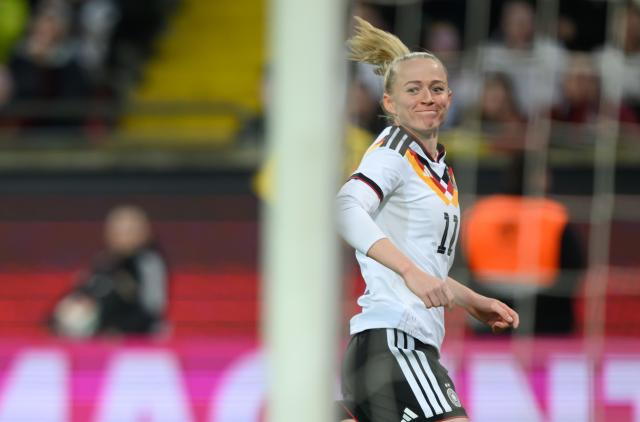 03 March 2026, Saxony, Dresden: Germany's Lea Schueller celebrates scoring her side's fifth goal during the 2027 FIFA Women's World Cup qualifier League A, Group D, soccer match between Germany and Slovenia at the Rudolf-Harbig-Stadion Photo: Robert Michael/dpa
