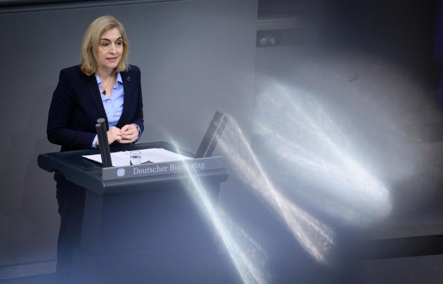 06 March 2026, Berlin: Nina Warken, German Minister of Health, speaks during the debate on hospital reform in the 63rd plenary session of the 21st legislative period in the German Bundestag. The main topics of today's session are hospital reform, all-day care and the report on Research and Innovation 2026. Photo: Bernd von Jutrczenka/dpa