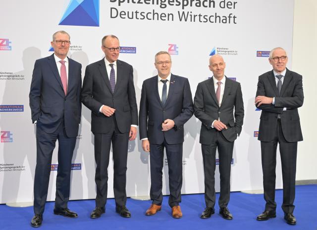 03 June 2026, Bavaria, Munich: German Chancellor Friedrich Merz comes to the International Crafts Fair. Photo: Malin Wunderlich/dpa