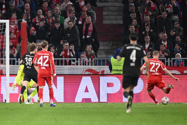 06 March 2026, Bavaria, Munich: Bayern Munich's Konrad Laimer (R) scores his side's second goal during the German Bundesliga soccer match between Bayern Munich and Borussia Moenchengladbach at the Allianz Arena. Photo: Harry Langer/dpa - IMPORTANT NOTICE: DFL and DFB regulations prohibit any use of photographs as image sequences and/or quasi-video.