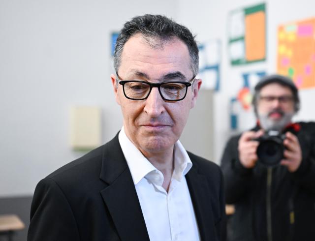 08 March 2026, Baden-Wuerttemberg, Stuttgart: Cem Oezdemir, leading candidate for the 2026 state election in Baden-Wuerttemberg, leaves the polling station after casting his vote as the state goes to the polls on March 8. Photo: Bernd Weißbrod/dpa