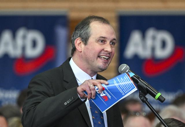 14 March 2026, Brandenburg, Prenzlau: Norbert Kleinwaechter, a member of the German Bundestag, speaks at the Alternative for Germany (AfD) Brandenburg state party conference in the Uckerseehalle. Photo: Jens Kalaene/dpa