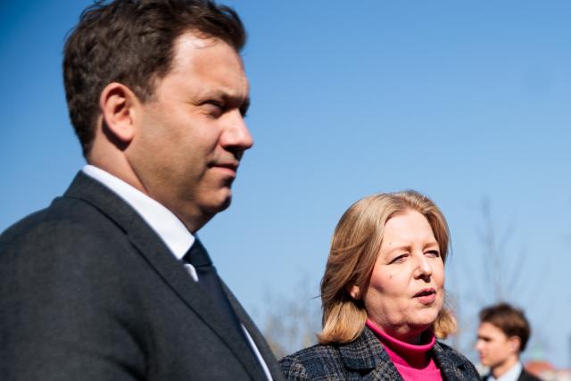 18 March 2026, Berlin: Lars Klingbeil (L), German Minister of Finance, and Baerbel Bas, German Minister of Labor and Social Affairs, give a press statement on the unclaimed child benefit in front of the Federal Chancellery in Berlin. Photo: Carsten Koall/dpa