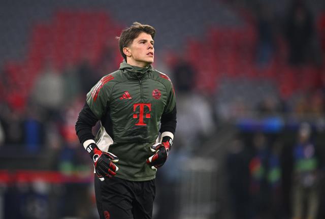 18 March 2026, Bavaria, Munich: Bayern Munich goalkeeper Jannis Baertl warms up prior to the start of the UEFA Champions League Round of 16, Second Leg soccer match between Bayern Munich and Atalanta Bergamo at the Allianz Arena. Photo: Tom Weller/dpa