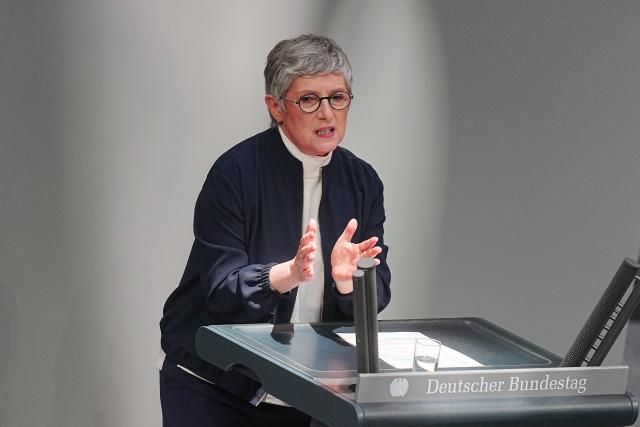19 March 2026, Berlin: Britta Hasselmann, parliamentary group leader of Alliance 90/The Greens, speaks in the plenary chamber of the German Bundestag during a session. Photo: Michael Kappeler/dpa