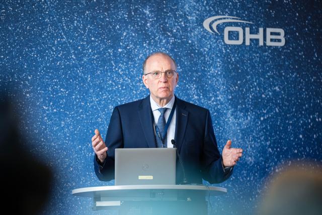 19 March 2026, Bremen: Marco Fuchs, CEO of OHB SE, speaks at a press conference on the space and technology group's balance sheet. Photo: Sina Schuldt/dpa
