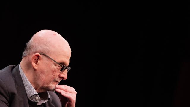 20 March 2026, North Rhine-Westphalia, Cologne: British-Indian writer Salman Rushdie sits on stage at the Funkhaus as part of the Lit.Cologne literary festival. Photo: Rolf Vennenbernd/dpa