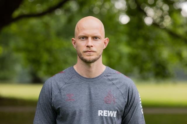 FILED - 16 July 2025, North Rhine-Westphalia, Cologne: Then Cologne assistant coach Rene Wagner is pictured during the team's photo session at Geissbockheim. Photo: Rolf Vennenbernd/dpa