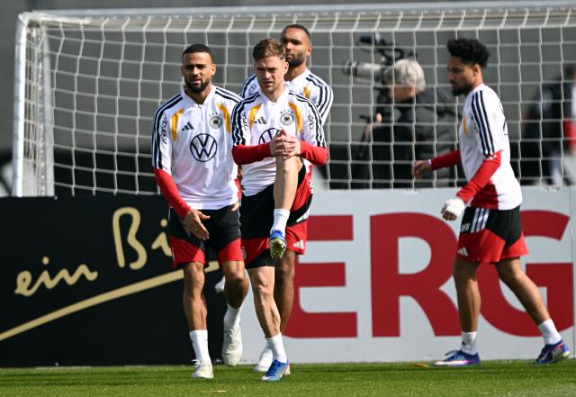 24 March 2026, Bavaria, Herzogenaurach: Germany's Joshua Kimmich in action during the team's training session ahead of the FIFA World Cup qualifying soccer match against Switzerland. Photo: Federico Gambarini/dpa