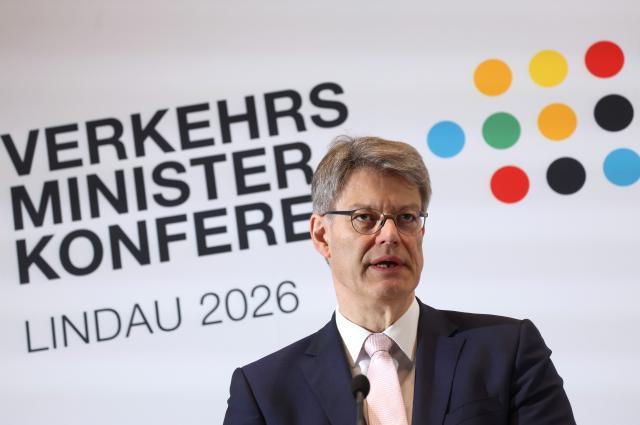26 March 2026, Bavaria, Lindau: German Minister of Transport, Patrick Schnieder, speaks at the final press conference of the Transport Ministers' Conference. Photo: Karl-Josef Hildenbrand/dpa