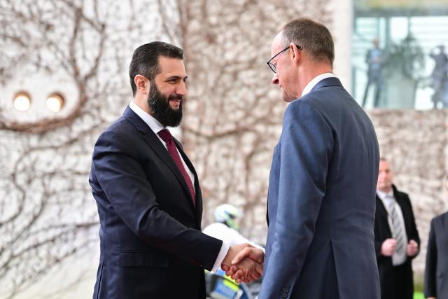 30 March 2026, Berlin: German Chancellor Friedrich Merz (R) receives Syria's interim president Ahmed al-Sharaa at the Federal Chancellery in Berlin. Photo: Sebastian Christoph Gollnow/dpa