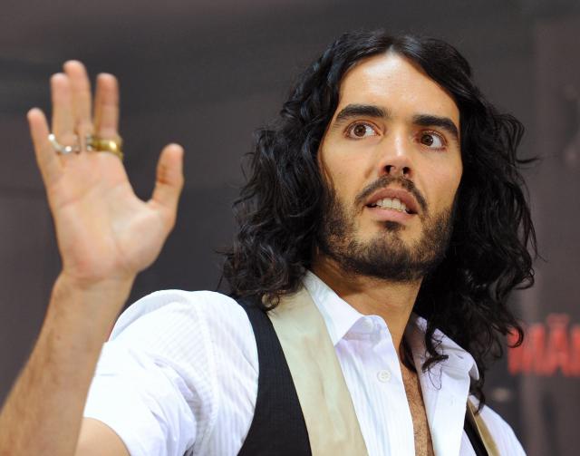 FILED - 25 June 2010, Berlin: British actor Russell Brand arrives in Berlin for a film premiere. Photo: Jens Kalaene/dpa-Zentralbild/dpa
