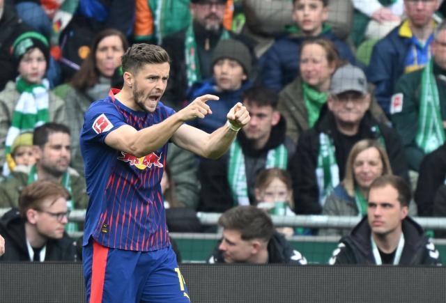 04 April 2026, Bremen: Leipzig's Christoph Baumgartner celebrates scoring his side's second goal during the German Bundesliga soccer match between SV Werder Bremen and RB Leipzig at Weserstadion. Photo: Carmen Jaspersen/dpa - IMPORTANT NOTICE: DFL and DFB regulations prohibit any use of photographs as image sequences and/or quasi-video.