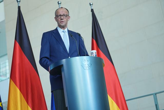 09 April 2026, Berlin: German Chancellor Friedrich Merz gives a press conference on the current international and national situation at the Federal Chancellery in Berlin. Photo: Michael Kappeler/dpa