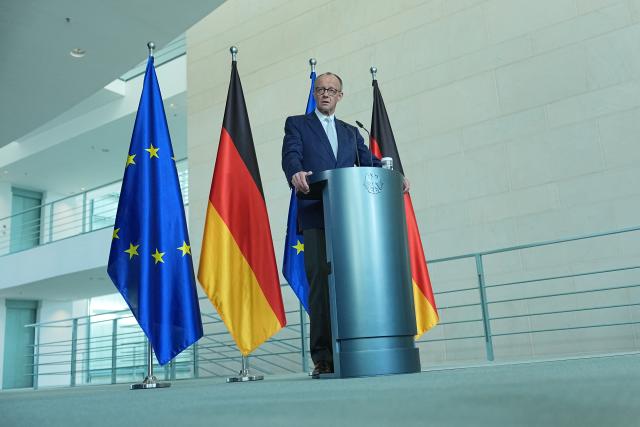 09 April 2026, Berlin: German Chancellor Friedrich Merz gives a press conference on the current international and national situation at the Federal Chancellery in Berlin. Photo: Michael Kappeler/dpa