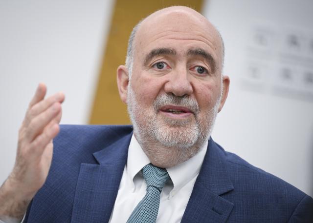 FILED - 12 November 2025, Berlin: Ron Prosor, Israeli Ambassador to Germany, speaks during an interview in the newsroom of the German Press Agency dpa. Photo: Jens Kalaene/dpa