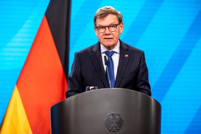 13 April 2026, Berlin: German Minister of Foreign Affairs Johann Wadephul speaks during a press conference with his South African counterpart Ronald Ozzy Lamola after the meeting of the Binational Commission. Photo: Michael Kappeler/dpa
