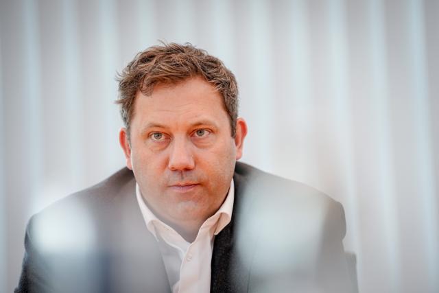 13 April 2026, Berlin: German Minister of Finance and Social Democratic Party of Germany (SPD) Federal Chairman Lars Klingbeil speaks in an interview with journalists from the German Press Agency (dpa) at the SPD party headquarters in the Willy Brandt House. Photo: Kay Nietfeld/dpa