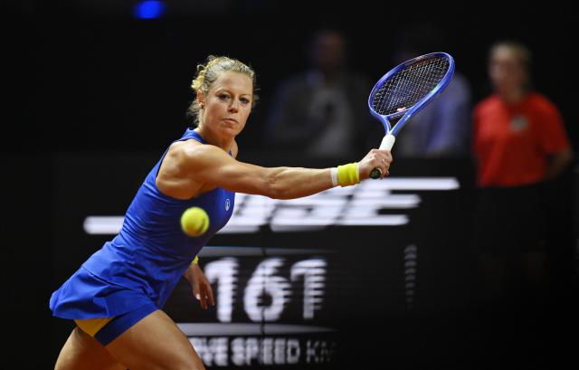 13 April 2026, Baden-Wuerttemberg, Stuttgart: German tennis player Laura Siegemund in action against Bulgaria's Viktoriya Tomova during their women's singles round of 32 match of the Stuttgart Open tennis tournament. Photo: Marijan Murat/dpa