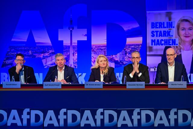 14 April 2026, Berlin: (L-R) Ronald Glaeser, Rolf Wiedenhaupt, Kristin Brinker, Alexander Bertram and Martin Trefzer of the Alternative for Germany (AfD) Berlin state association during the presentation of the party's campaign for the Berlin House of Representatives election. Photo: Sebastian Christoph Gollnow/dpa