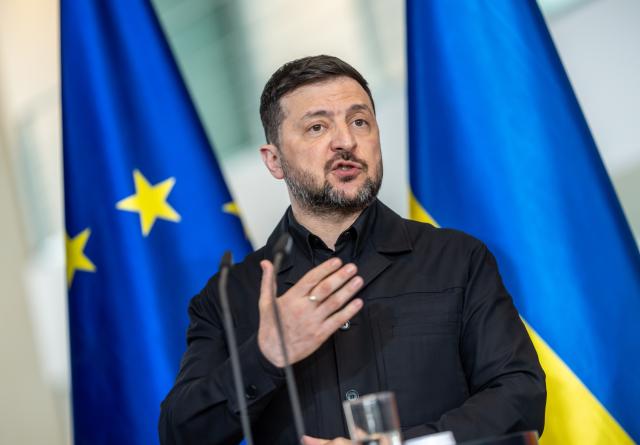 14 April 2026, Berlin: Volodymyr Zelensky, Ukraine's President, speaks at a press conference at the Federal Chancellery during the German-Ukrainian government consultations. Photo: Michael Kappeler/dpa