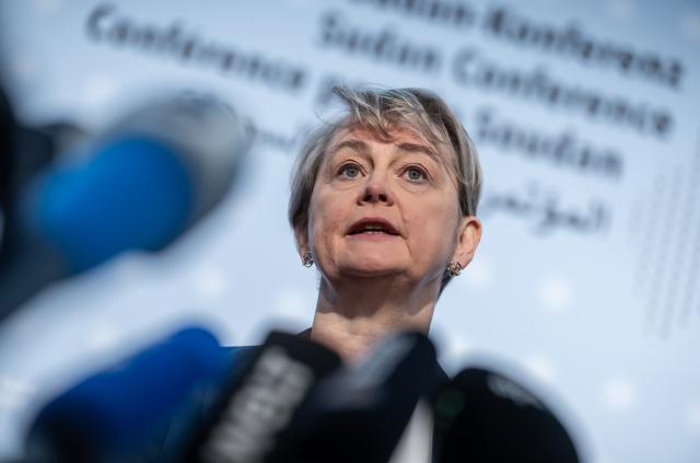 15 April 2026, Berlin: Yvette Cooper, Foreign Secretary of the United Kingdom, speaks before the start of the International Sudan Conference at the Federal Foreign Office. The conference in Berlin consists of a meeting of foreign ministers, a humanitarian conference with funding pledges and a meeting of civilian actors to negotiate a peace roadmap. Photo: Michael Kappeler/dpa