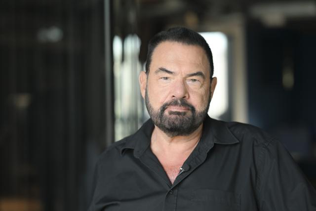 FILED - 27 August 2024, Berlin: Lead singer of German Band Alphaville Marian Gold poses during an interview with dpa. Photo: Jens Kalaene/dpa