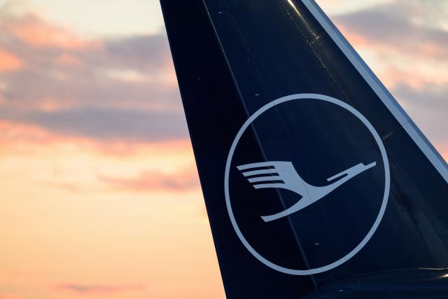 16 April 2026, Hesse, Frankfurt/Main: A view of the tail fin of a Lufthansa aircraft at Frankfurt Airport on the second day of strikes by the cabin crew union Ufo, while the pilots' union VC has announced full-day strikes. Photo: Hannes P. Albert/dpa