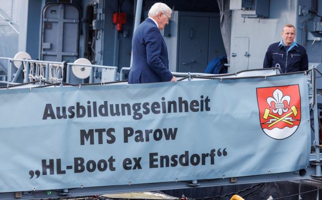 16 April 2026, Mecklenburg-Western Pomerania, Stralsund: Germany's President Frank-Walter Steinmeier travels across the Strelasund on a naval vessel ahead of a visit to the Naval Technical School. As part of his "Local Time Germany" tour, the Federal President is relocating his official residence to Stralsund until April 16. Photo: Jens Büttner/dpa