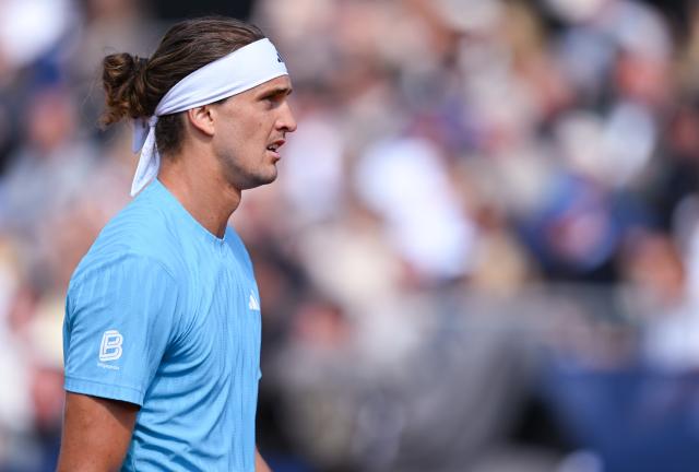 16 April 2026, Bavaria, Munich: German tennis player Alexander Zverev reacts during his men's singles round of 16 tennis match against Canada's Gabriel Diallo of the ATP Tour BMW Open by Bitpanda tennis tournament in Munich. Photo: Sven Hoppe/dpa