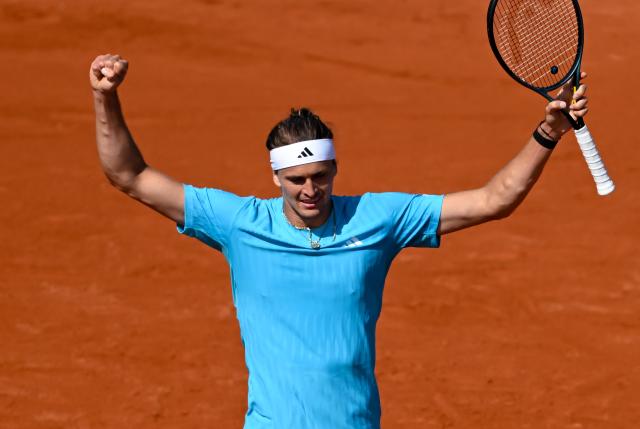 17 April 2026, Bavaria, Munich: German tennis player Alexander Zverev celebrates after his quarterfinal victory over Argentina's Francisco Cerúndolo at the ATP Tour BMW Open by Bitpanda in Munich Photo: Sven Hoppe/dpa