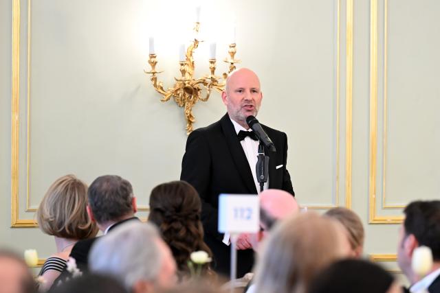 17 April 2026, Berlin: Chairman of the Federal Press Conference Mathis Feldhoff speaks at the dinner of the Federal Press Ball. Photo: Annette Riedl/dpa pool/dpa