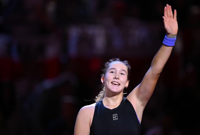 17 April 2026, Baden-Wuerttemberg, Stuttgart: Russian tennis player Mirra Andreeva celebrates defeating Poland's Iga Swiatek during their women's singles quarterfinal match of the Stuttgart Open tennis tournament. Photo: Katharina Kausche/dpa