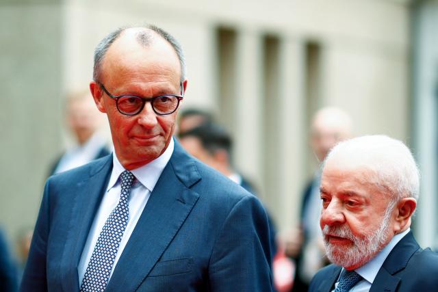 19 April 2026, Lower Saxony, Hanover: Germany's Chancellor Friedrich Merz (L) and Brazilian President Luiz Inacio Lula da Silva attend the opening of the Hanover Trade Fair. Photo: Michael Matthey/dpa