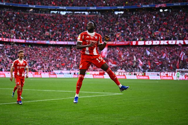 19 April 2026, Bavaria, Munich: Bayern Munich's Alphonso Davies celebrates after scoring his side's third goal of the game during the German Bundesliga soccer match between Bayern Munich and VfB Stuttgart at the Allianz Arena. Photo: Tom Weller/dpa - IMPORTANT NOTICE: DFL and DFB regulations prohibit any use of photographs as image sequences and/or quasi-video.