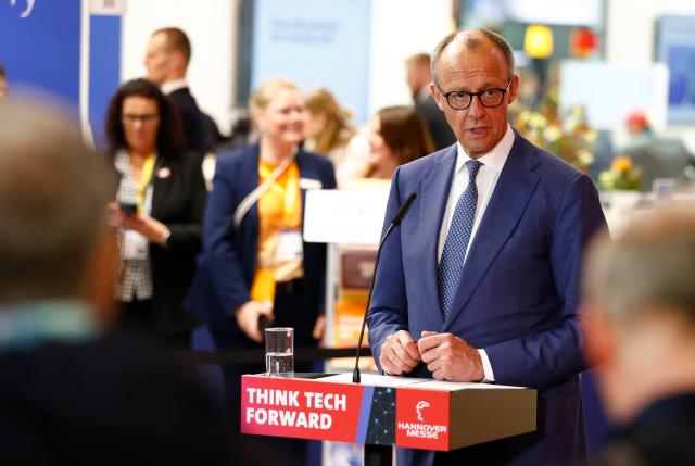 20 April 2026, Lower Saxony, Hanover: German Chancellor Friedrich Merz gives a closing statement the opening tour of the Hannover Messe. Brazil is the partner country at this year's Hannover Messe. Photo: Moritz Frankenberg/dpa