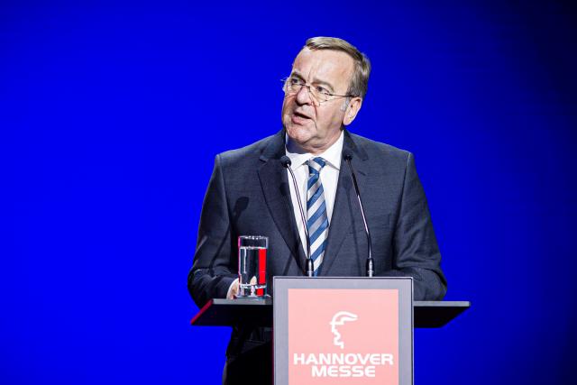 20 April 2026, Lower Saxony, Hanover: Boris Pistorius, Germany's Defence Minister, delivers a speech at the 2026 Hanover Trade Fair on 'Defence-Related Value Creation: Industrial Base, High Tech, and Startups.' Brazil is this year's partner country at the trade fair. Photo: Moritz Frankenberg/dpa