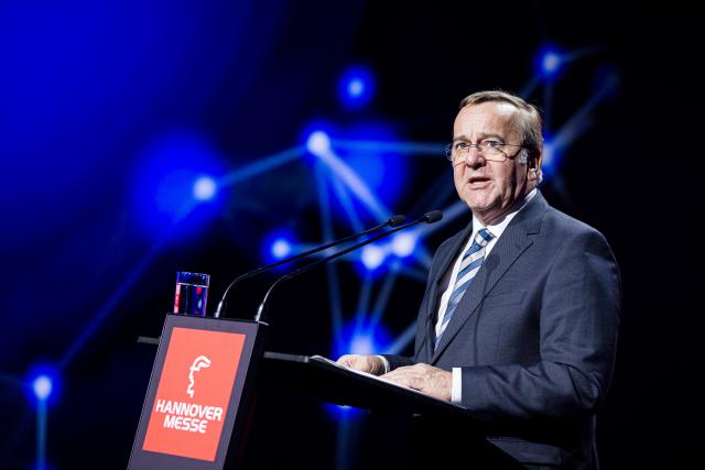 20 April 2026, Lower Saxony, Hanover: Boris Pistorius, Germany's Defence Minister, delivers a speech at the 2026 Hanover Trade Fair on 'Defence-Related Value Creation: Industrial Base, High Tech, and Startups.' Brazil is this year's partner country at the trade fair. Photo: Moritz Frankenberg/dpa