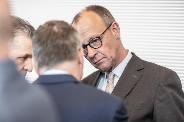 21 April 2026, Berlin: German Chancellor Friedrich Merz attends the Christian Democratic Union (CDU)/Christian Social Union (CSU) parliamentary group meeting at the German Parliament (Bundestag) in Berlin. Photo: Michael Kappeler/dpa