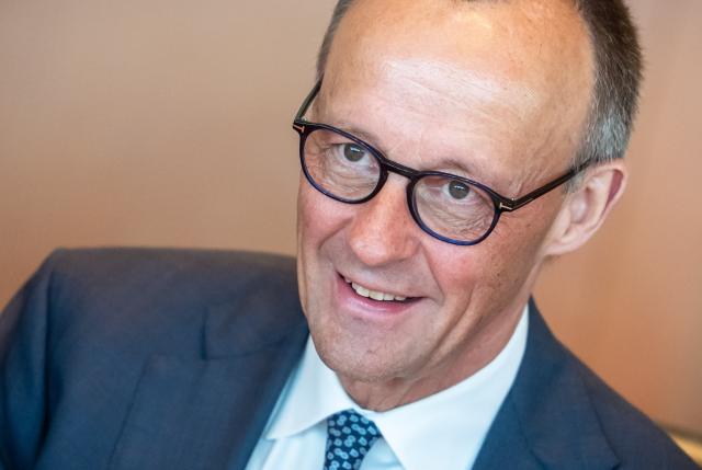 22 April 2026, Berlin: German Chancellor Friedrich Merz speaks at the start of the Cabinet meeting in the Federal Chancellery. Photo: Michael Kappeler/dpa