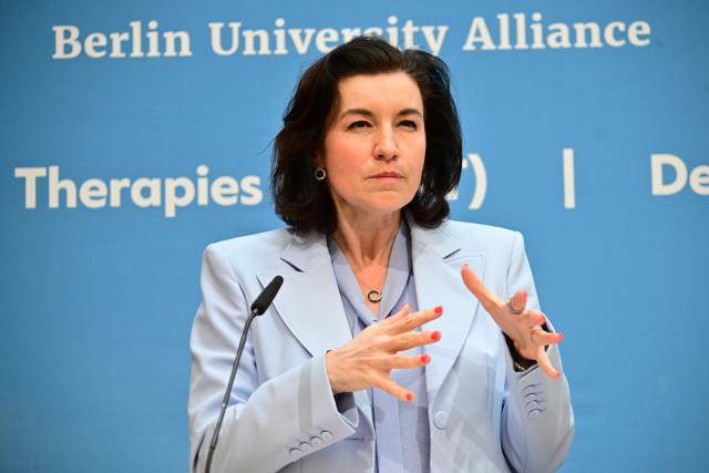 22 April 2026, Berlin: Dorothee Baer, German Minister of Research, Technology and Space, during the opening of the research centers "The Simulated Human" (Si-M) and "Berlin Center for Advanced Therapies" (BeCAT). Photo: Sebastian Gollnow/dpa