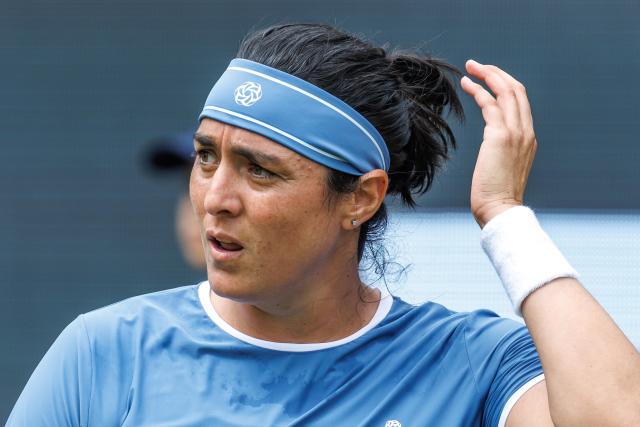 FILED - 16 June 2025, Berlin: Tunisian tennis player Ons Jabeur reacts during her women's singles round of 16 match of Berlin Open against US Caroline Dolehide at Steffi Graf Stadium. Photo: Andreas Gora/dpa