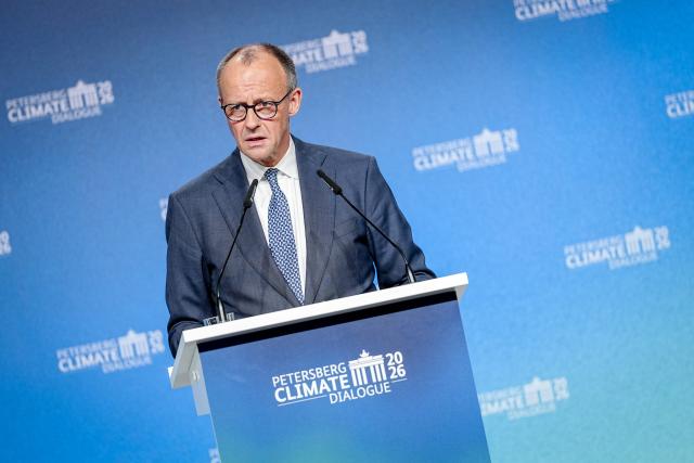 22 April 2026, Berlin: German Chancellor Friedrich Merz speaks during the 17th Petersberg Climate Dialogue in Berlin. Ministers from more than 30 countries as well as high-ranking people from civil society, science, the financial sector and business are expected to attend. Photo: Kay Nietfeld/dpa