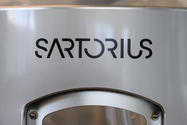 FILED - 18 March 2026, Lower Saxony, Göttingen: The Sartorius logo is affixed to a technical system. Sartorius is an internationally active laboratory and pharmaceutical supplier with headquarters in Göttingen. Photo: Swen Pförtner/dpa