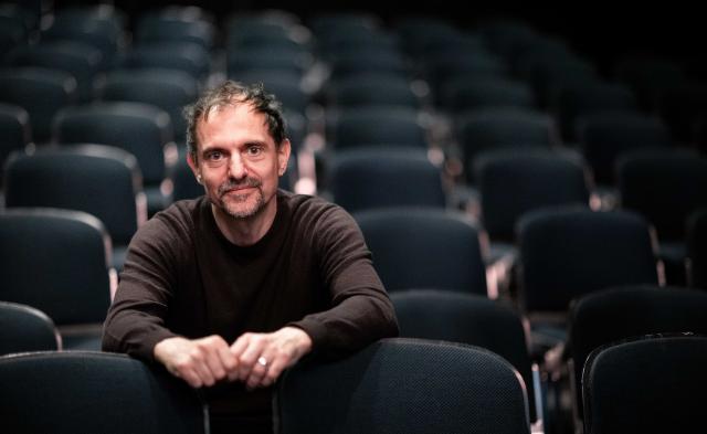 FILED - 21 February 2024, North Rhine-Westphalia, Recklinghausen: Ruhr Festival artistic director Olaf Kroeck poses for press photos at the Ruhrfestspielhaus. Photo: Fabian Strauch/dpa