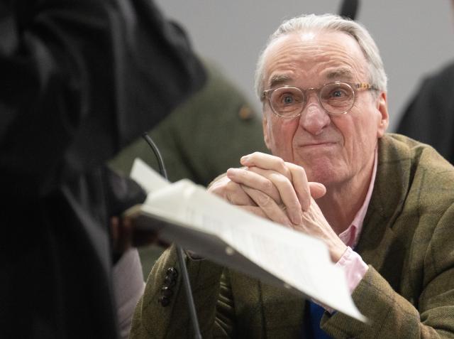 28 April 2026, Hesse, Frankfurt/Main: Henry the XIII Prince Reuss, the main defendant in the Reichsbuerger trial, sits in the dock as the trial continues. The federal prosecution accuses the nine defendants of having been members of or having supported a terrorist organization. The aim of the association was to violently eliminate the existing state order in Germany. Photo: Boris Roessler/dpa Pool/dpa