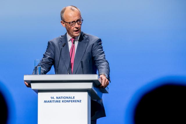 29 April 2026, Lower Saxony, Emden: German Chancellor Friedrich Merz speaks at the National Maritime Conference (NMK) in the Nordseehalle. Photo: Hauke-Christian Dittrich/dpa