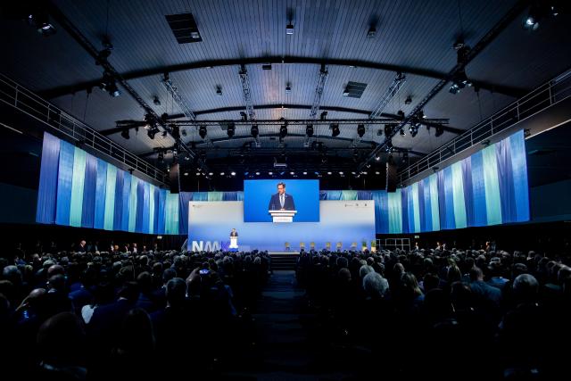 29 April 2026, Lower Saxony, Emden: Olaf Lies, Minister President of Lower Saxony, speaks at the National Maritime Conference (NMK) in the Nordseehalle. Photo: Hauke-Christian Dittrich/dpa