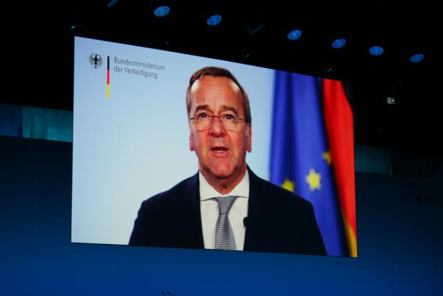 30 April 2026, Lower Saxony, Emden: Boris Pistorius, German Minister of Defense, can be seen giving a video message at the National Maritime Conference. The 14th National Maritime Conference (NMK) will take place in Emden on April 29 and 30, 2026. The NMK is the top meeting of the maritime industry under the leadership of the Federal Government. Photo: Kai Moorschlatt/dpa